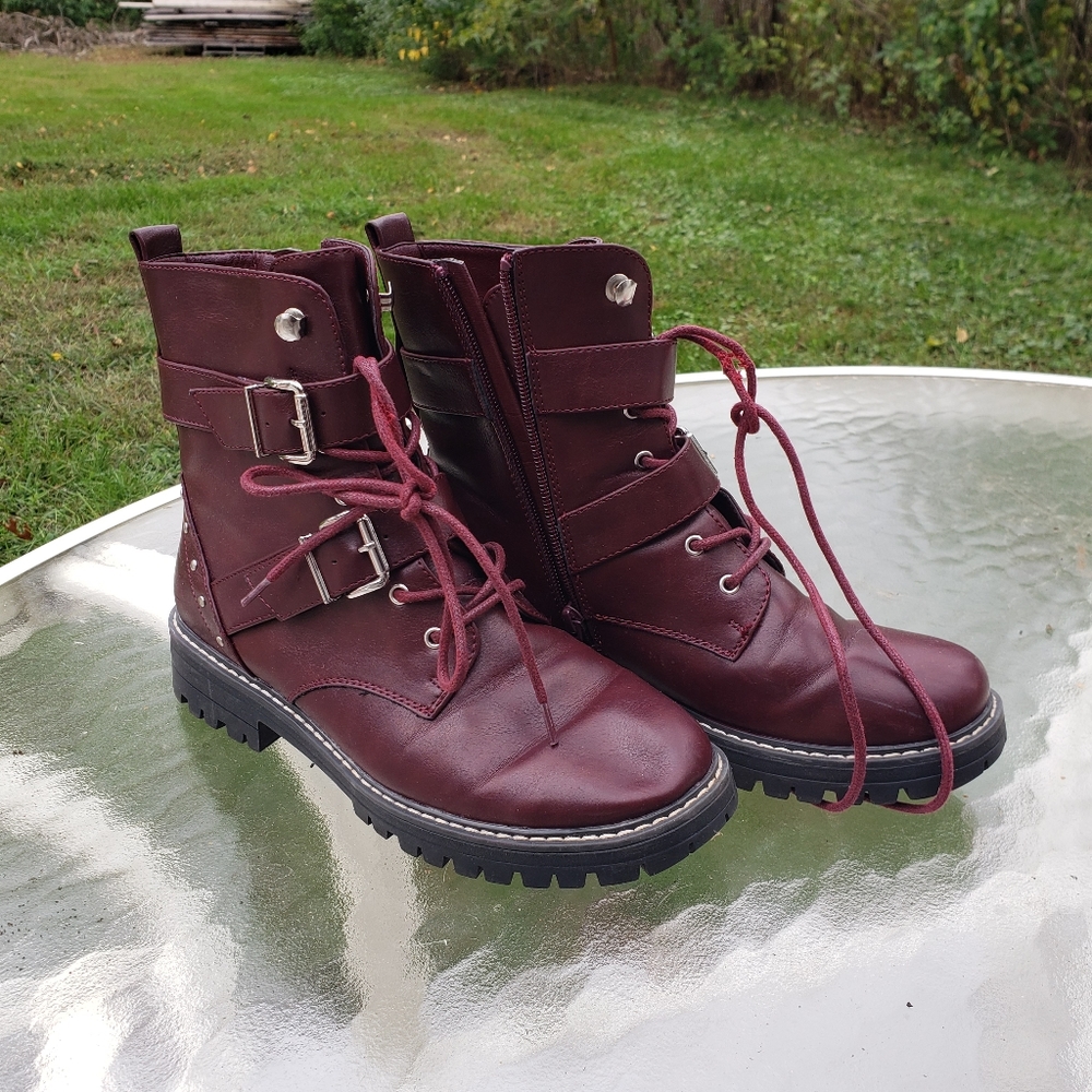 SO Finleyy Combat Boots